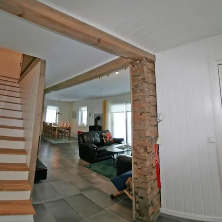 Nesseby Feriehus *